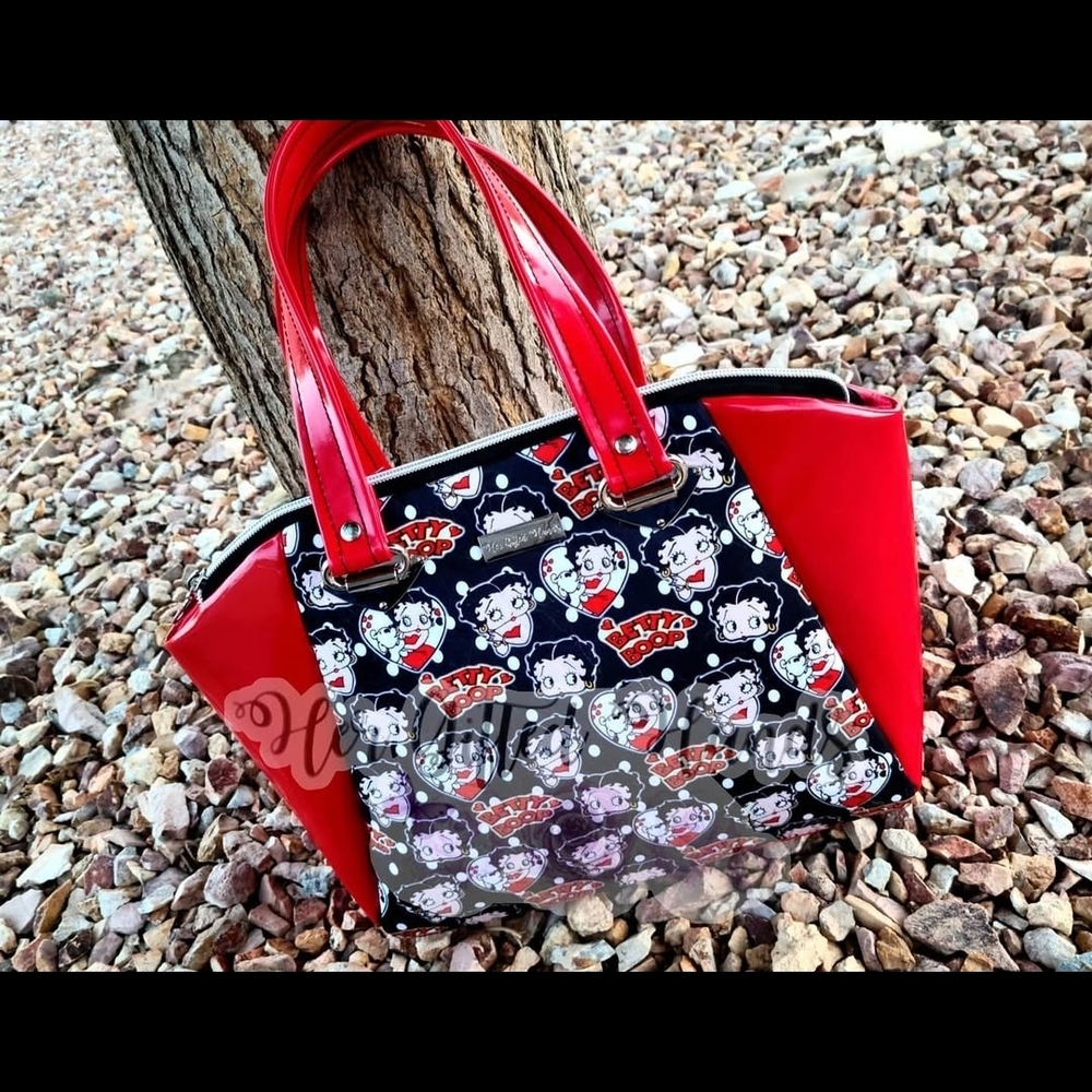 Stylish Red and Black Tote Bag with Durable Design